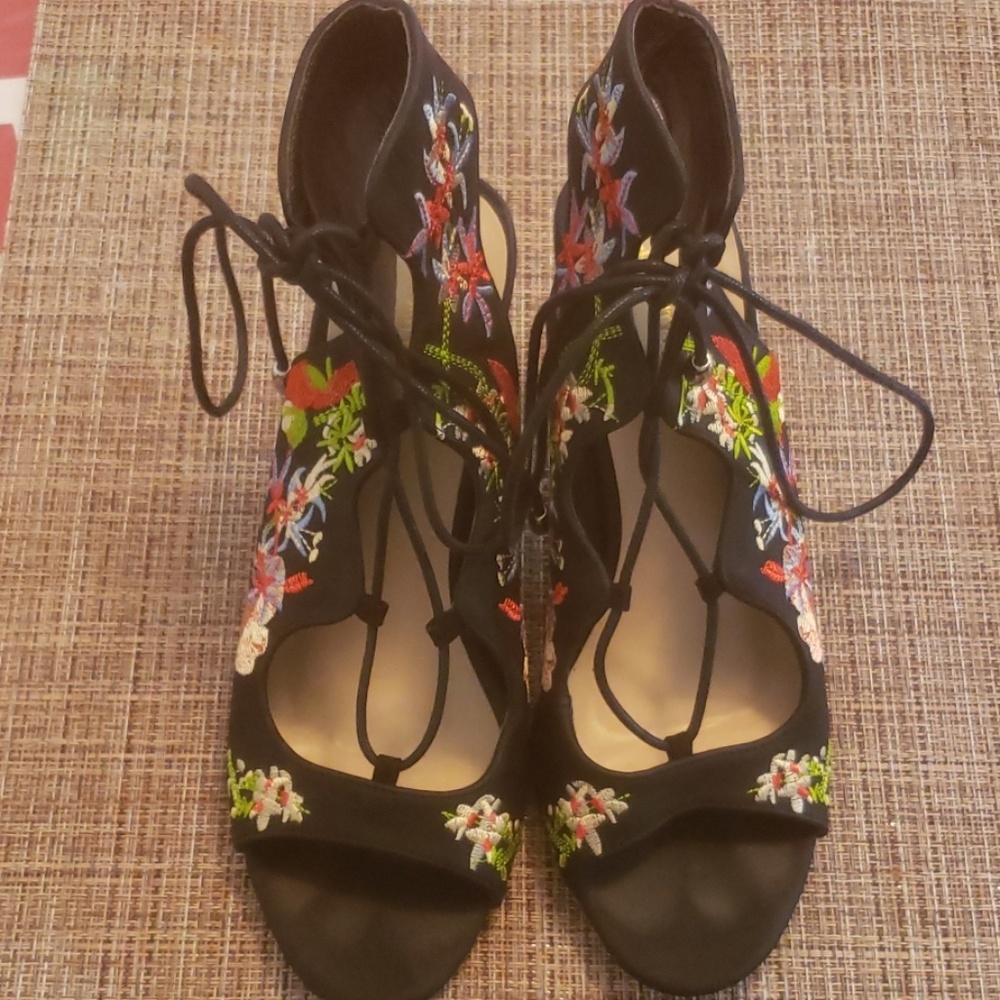 Celebrity Pink Asian Inspired Pumps